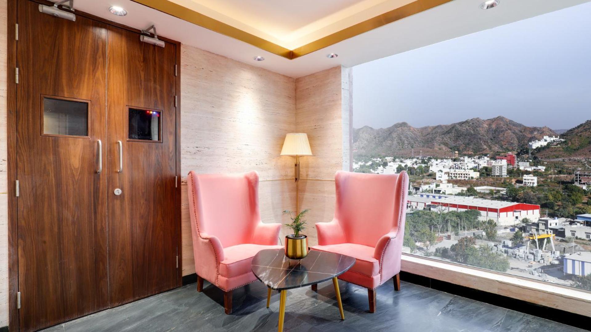 Keys Lite By Lemon Tree Hotels, Urban Square, อุเดเปอร์ ภายนอก รูปภาพ